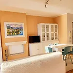 Апартаменты Residenz Ada Troubetzkoy Гиффа