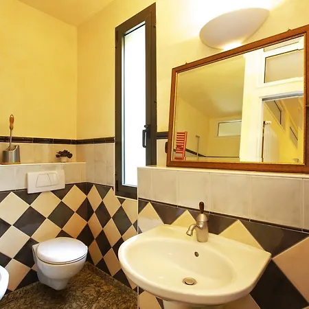 Residenz Ada Troubetzkoy Apartment